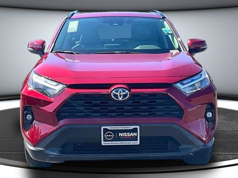 Used 2022 Toyota RAV4 XLE Premium AWD/4WD image 3