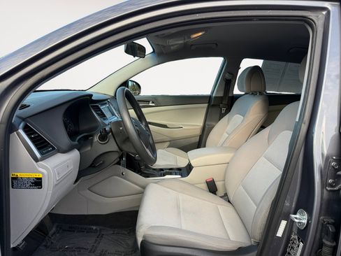 Used 2016 Hyundai Tucson SE w/ Option Group 02 image 10