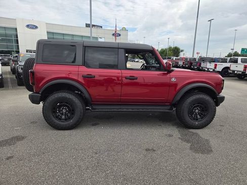 New 2026 Ford Bronco Outer Banks w/ Sasquatch Package AWD/4WD image 12