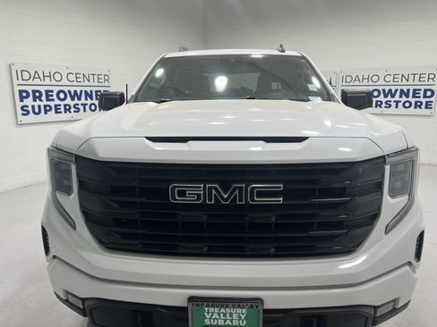Used 2024 GMC Sierra 1500 Elevation AWD/4WD image 3