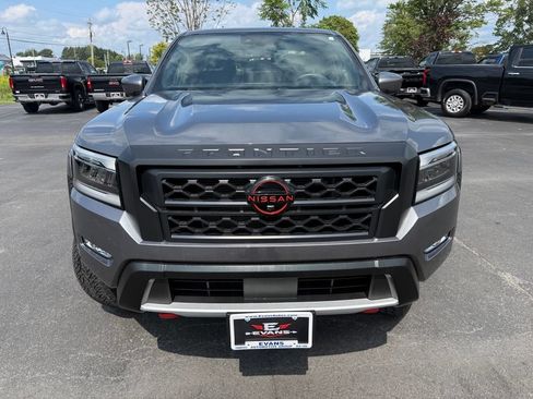 Used 2023 Nissan Frontier PRO-4X w/ Pro Convenience Package AWD/4WD image 2