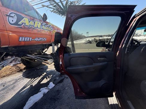 Used 2008 Chevrolet Tahoe LS image 19