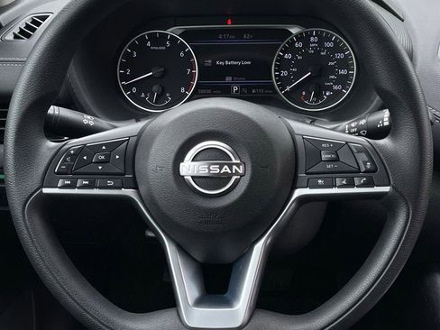 Used 2024 Nissan Sentra SV FWD image 13