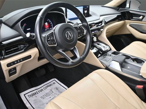 Used 2022 Acura MDX SH-AWD w/ Technology Package image 2
