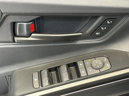 New 2026 Toyota C-HR AWD/4WD image 25
