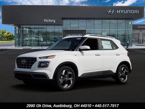 New 2025 Hyundai Venue SEL image 1