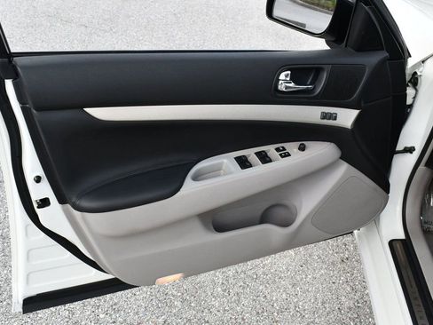 Used 2008 INFINITI G35 Journey w/ Premium Pkg image 11