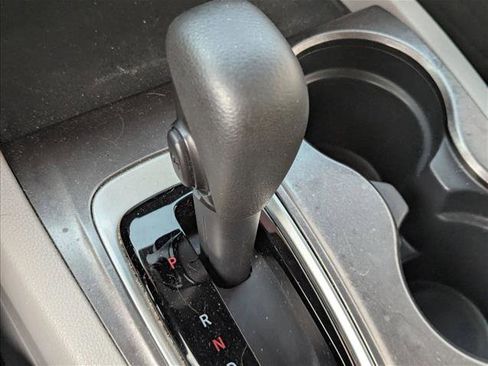 Used 2016 Honda Pilot LX image 4