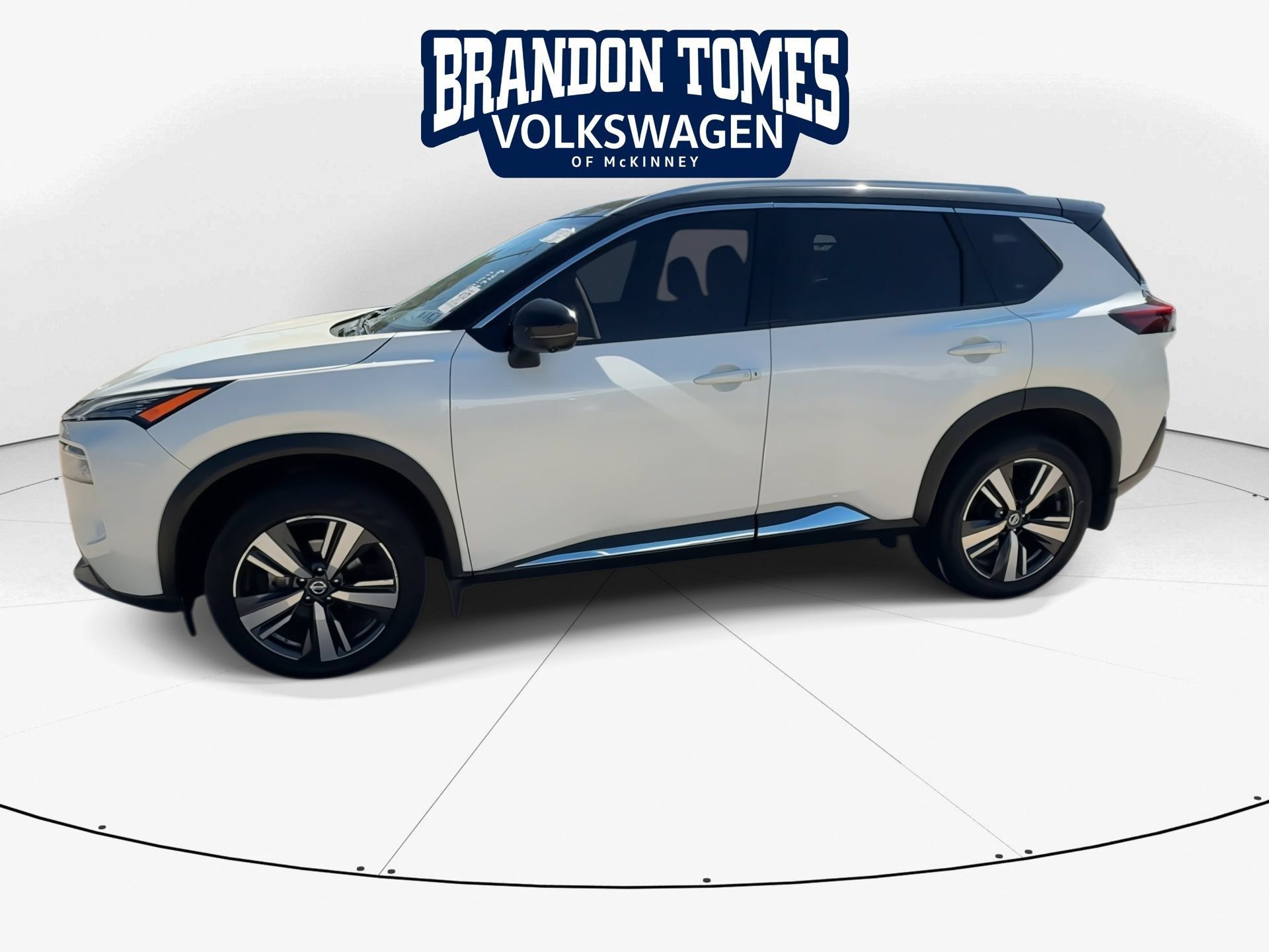 Used 2021 Nissan Rogue SL AWD/4WD image 4