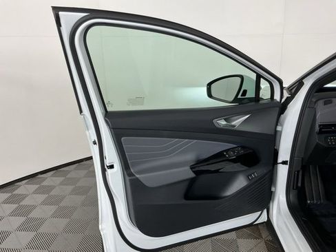 Used 2023 Volkswagen ID.4 Pro S AWD/4WD image 12