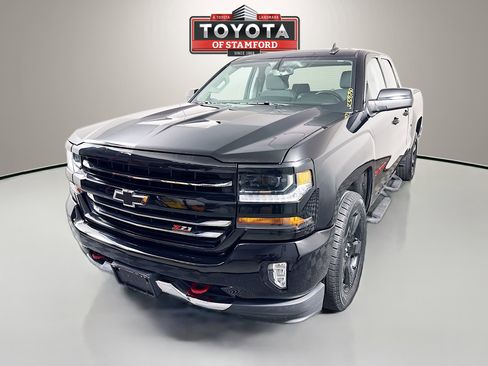 Used 2018 Chevrolet Silverado 1500 LT w/ Redline Edition image 3