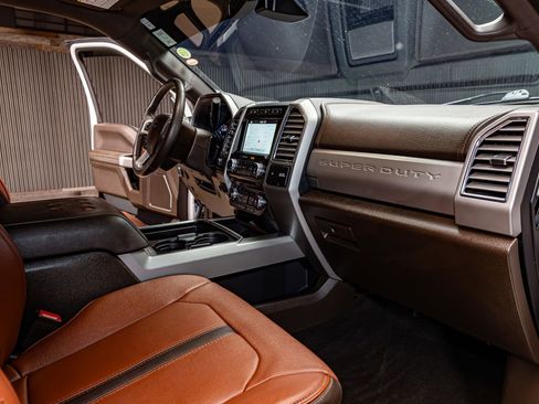 Used 2018 Ford F350 King Ranch w/ King Ranch Ultimate Package image 13