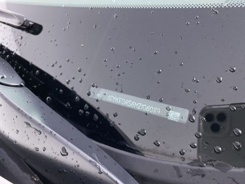 Certified 2021 Cadillac XT6 Premium Luxury w/ LPO, Floor Liner Package image 17