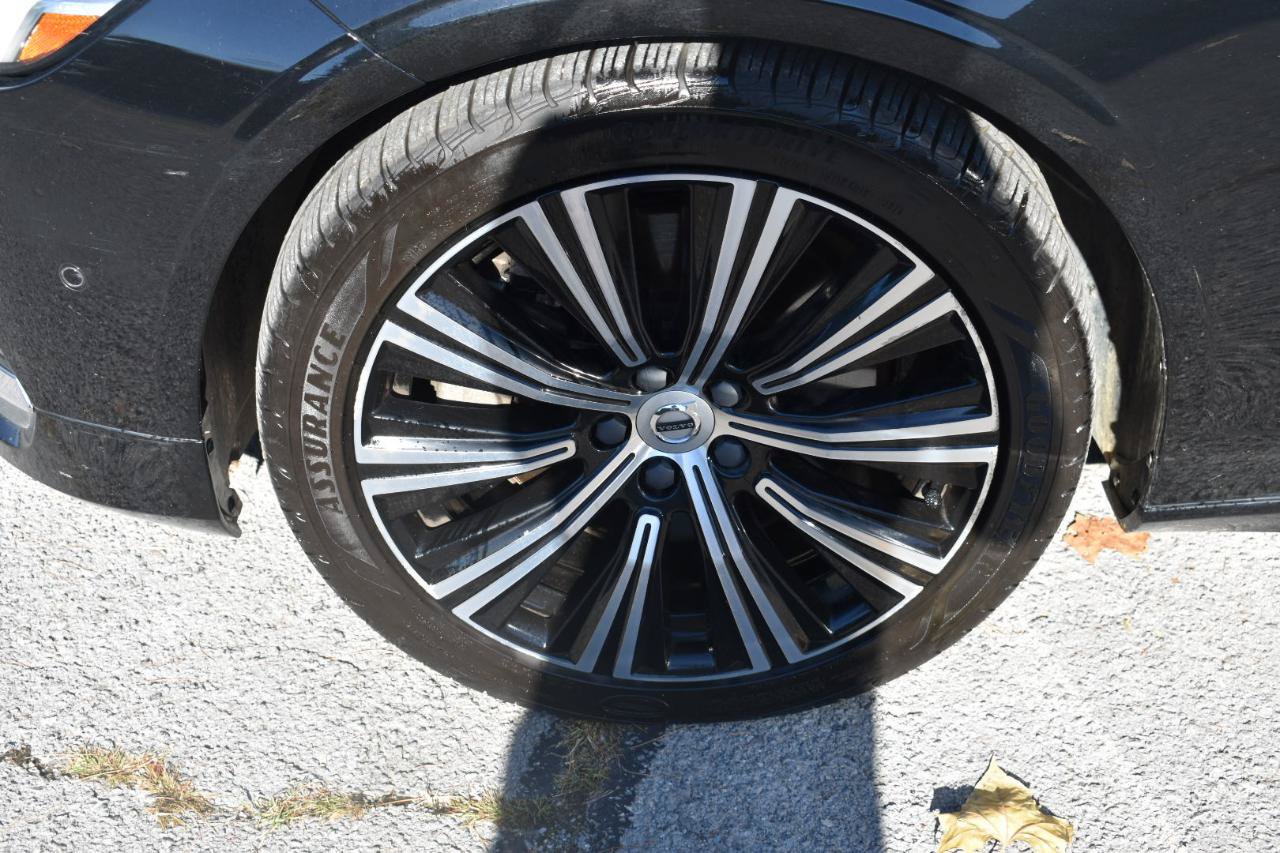 Used 2023 Volvo S90 B6 Plus AWD/4WD image 43