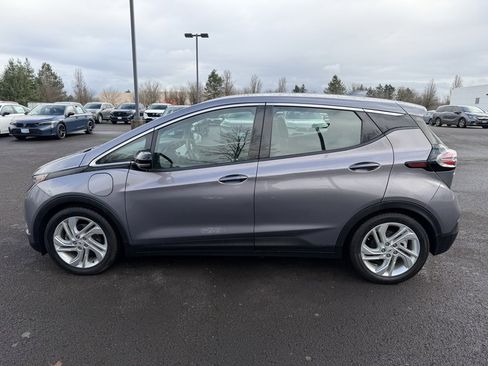 Used 2023 Chevrolet Bolt LT w/ Driver Confidence Package image 5