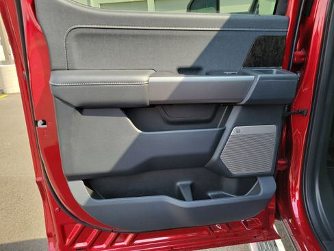 New 2026 Ford F350 Lariat image 13