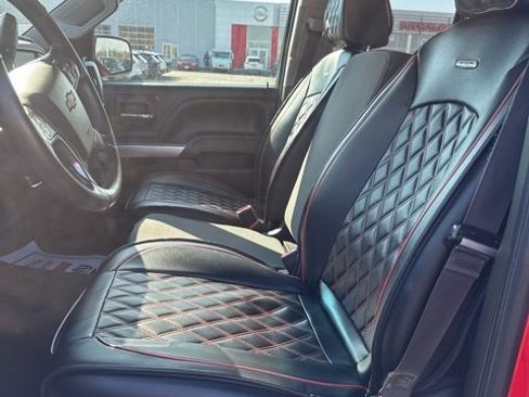 Used 2017 Chevrolet Silverado 1500 LT w/ All Star Edition image 34