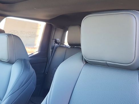 New 2026 Toyota Tacoma TRD Off-Road image 9