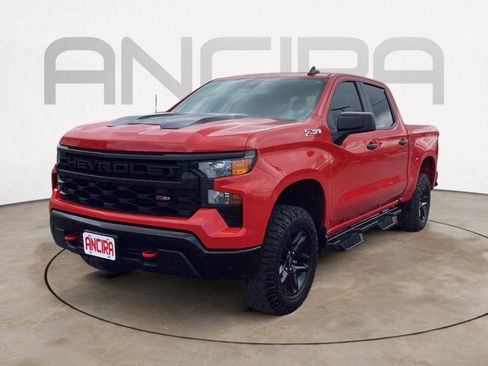 Used 2023 Chevrolet Silverado 1500 Custom Trail Boss AWD/4WD image 9