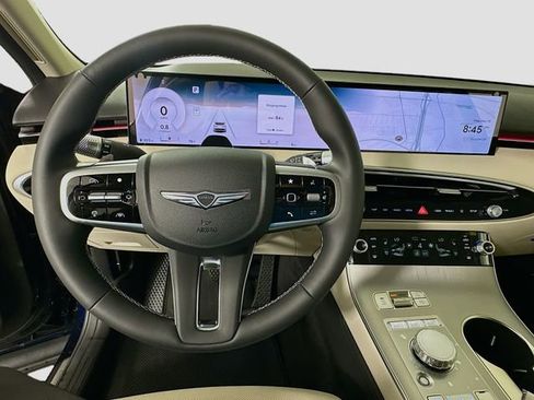 New 2026 Genesis GV70 2.5T Advanced AWD/4WD image 10