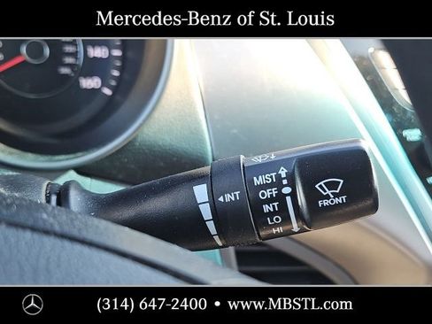 Used 2013 Hyundai Elantra GLS image 17