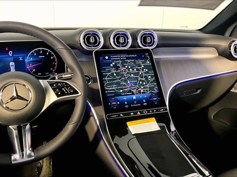 New 2026 Mercedes-Benz GLC 300 4MATIC image 8