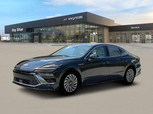 New 2026 Hyundai Sonata SEL FWD image 2