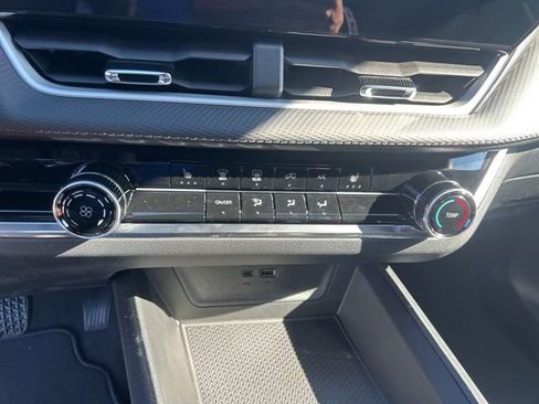 New 2026 Chevrolet Equinox LT w/ Safety and Technology Package image 24