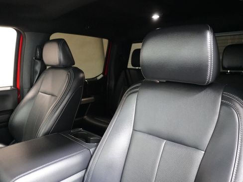 Used 2022 Ford F250 Lariat image 12