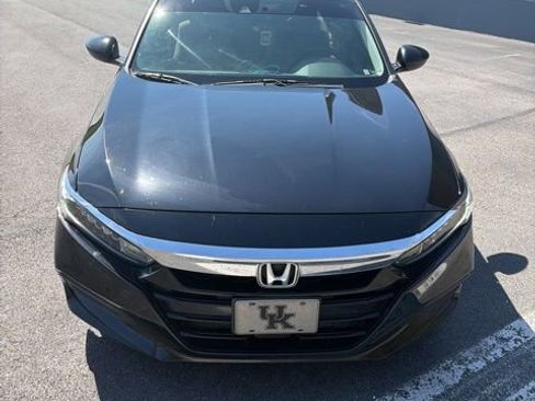 Used 2018 Honda Accord LX image 7