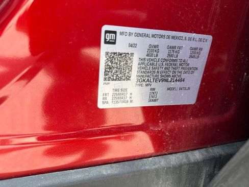 Used 2022 GMC Terrain SLE w/ Driver Convenience Package AWD/4WD image 29