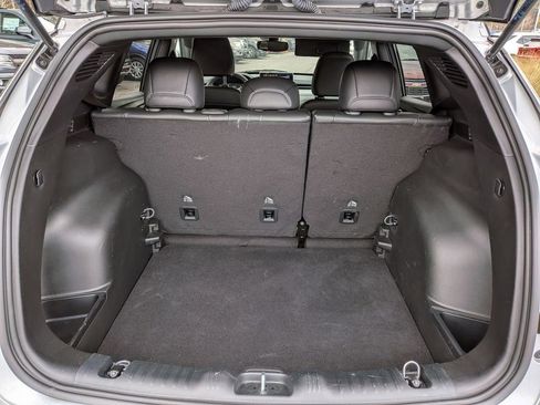 Used 2024 Jeep Compass Limited image 13