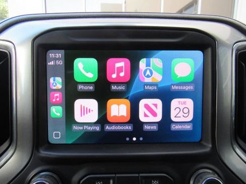 Used 2020 Chevrolet Silverado 1500 LT w/ Trailering Package image 10