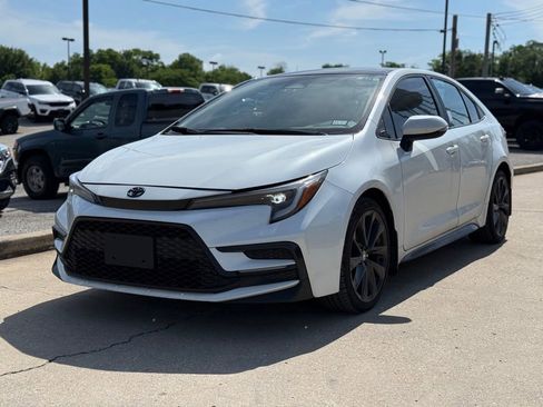 Used 2023 Toyota Corolla XSE w/ Carpet Mat Package (TMS) FWD image 2
