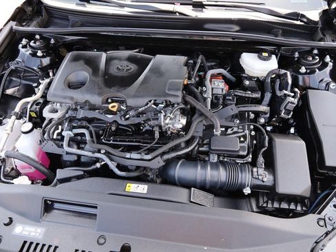 Used 2025 Toyota Camry LE FWD image 27