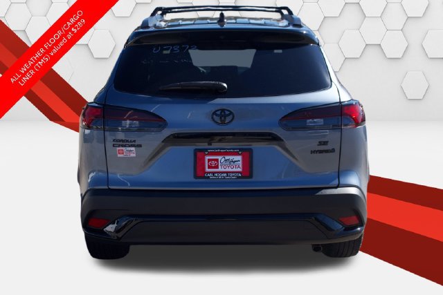 Used 2024 Toyota Corolla Cross AWD Hybrid image 4