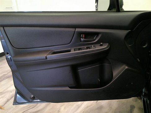 Used 2013 Subaru Impreza 2.0i image 27