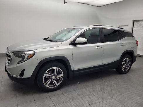 Used 2019 GMC Terrain SLT w/ Preferred Package AWD/4WD image 2