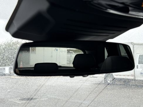 Certified 2024 BMW X5 xDrive40i w/ Premium Package image 26