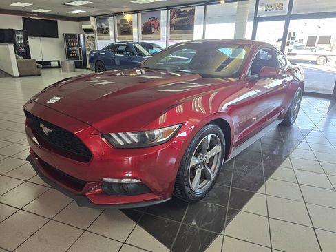 Used 2015 Ford Mustang Coupe w/ Equipment Group 051A image 1