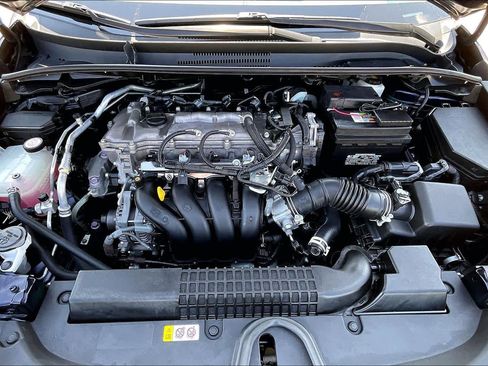 Used 2022 Toyota Corolla LE w/ LE Convenience Package image 32