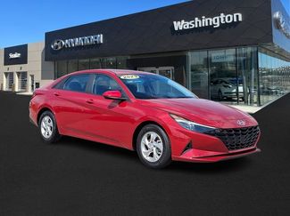 Used 2023 Hyundai Elantra SE video 1