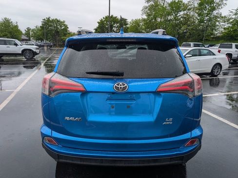 Used 2018 Toyota RAV4 LE w/ All Weather Liner Package AWD/4WD image 6