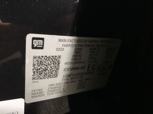 Used 2024 Chevrolet Traverse RS image 35