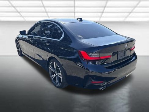Used 2020 BMW 330i Sedan w/ Convenience Package RWD image 3