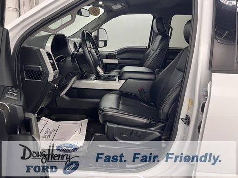 Used 2021 Ford F250 Lariat w/ FX4 Off-Road Package image 29