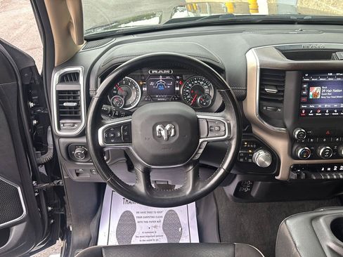 Used 2021 RAM 1500 Laramie AWD/4WD image 9