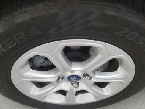 Used 2020 Ford EcoSport SE w/ SE Convenience Package image 31