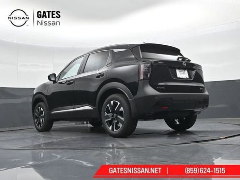 New 2026 Nissan Kicks SV w/ SV Premium Package AWD/4WD image 40