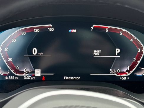 Certified 2021 BMW X4 xDrive30i w/ Executive Package image 34